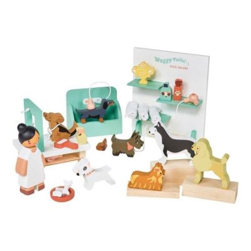 Tender Leaf Waggy Tails Dog Salon Wooden Playset