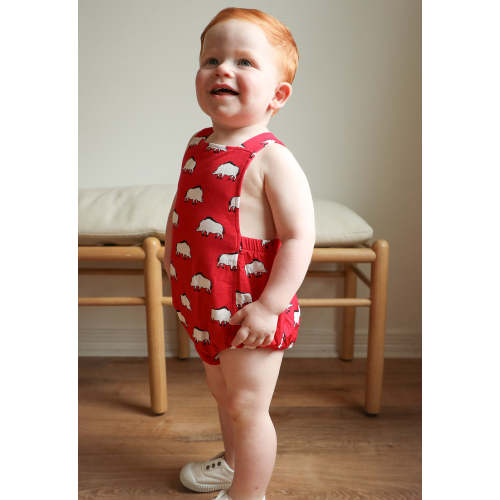 Pig Bamboo Sun Bubble with Adjustable Straps