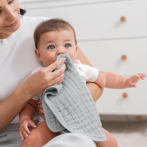 Comfy Cubs Muslin Burp Cloths 20" x 10", Pack of 10 - Large, 6-Layer, Ultra Absorbent 100% Cotton for Baby Drool and Messes - Soft, Safe & Gentle Baby Burp Cloths for Boys & Girls - Heather Blue