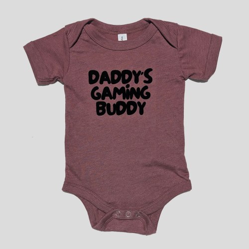 Daddy's Gaming Buddy Onesie in Clay – BabyGlitch