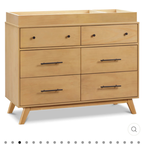 daVinci Otto 6-Drawer Dresser - Walnut
