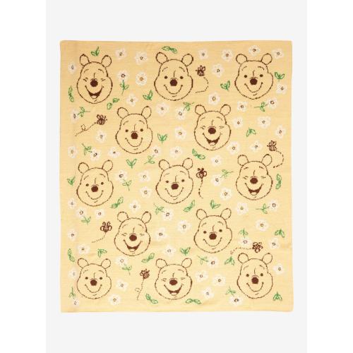 Disney Winnie the Pooh Bumblebee Knit Blanket — BoxLunch Exclusive