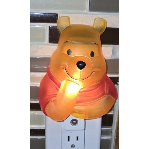 5½" Disney Winnie the Pooh Honey Pot Night Light Bust Nightlight w/ Sensor Works