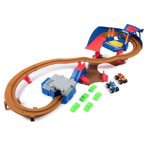 Monster Jam Supercharge Speedway Playset with 2 Monster Trucks