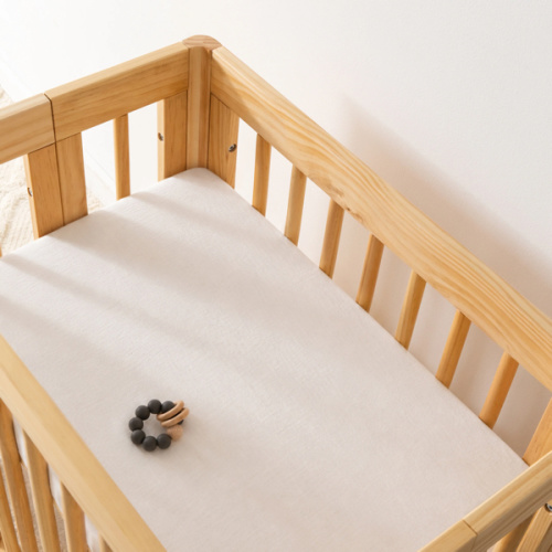 All-Stages Bassinet Sheet in GOTS Certified Organic Muslin Cotton
