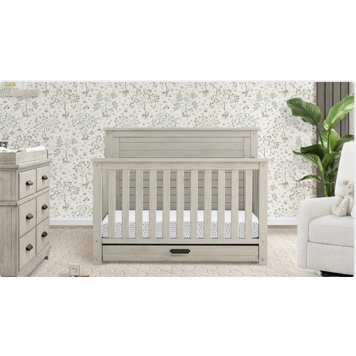 nursery set & glider