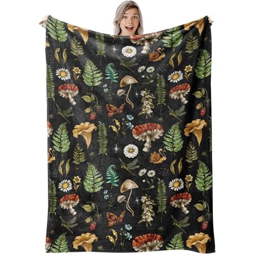 Mushrooms Throw Blanket, 320gsm Fluffy Cozy Soft Warm Plush Lightweight Decorative Blanket Gifts for Women Men Girls Boys Kids Baby, Blankets Quilt for Bed Sofa Chair Couch (50"x40")