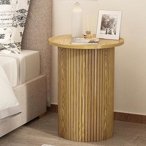 Wnutrees Round Fluted End Table, Small Accent Pedestal Side Table, Wood Fluted Nightstand Bedside Table for Living Room, Handcrafted Finish, Natural