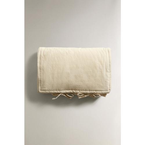 FLORAL BABY CHANGING MAT