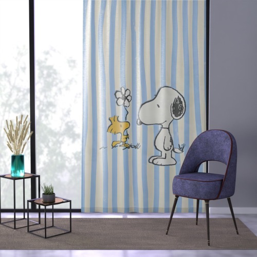PEANUTS Snoopy Window Curtain
