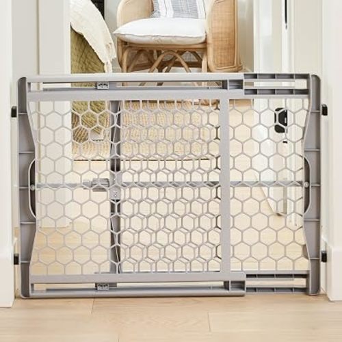 Regalo Easy Fit Plastic Adjustable Extra Wide Baby Gate, Award Winning Brand, 23 Inches Tall, Fits Openings Between 28 to 42 Inches, Pressure Mounted