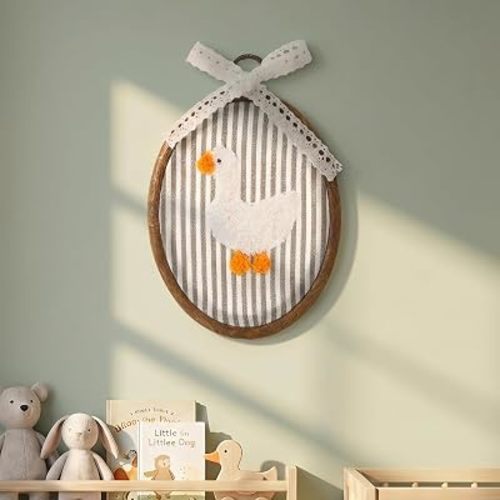 Blulu Vintage Duck Wall Art White Duck Nursery Decor Framed with Bow Rustic Country Wall Framed Decorations Funny Hanging Artwork for Kitchen Bedroom Farmhouse Nursery Room Decor