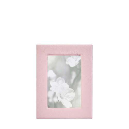 Studio Frame in Light Pink Pebble Grain Leather | Over The Moon