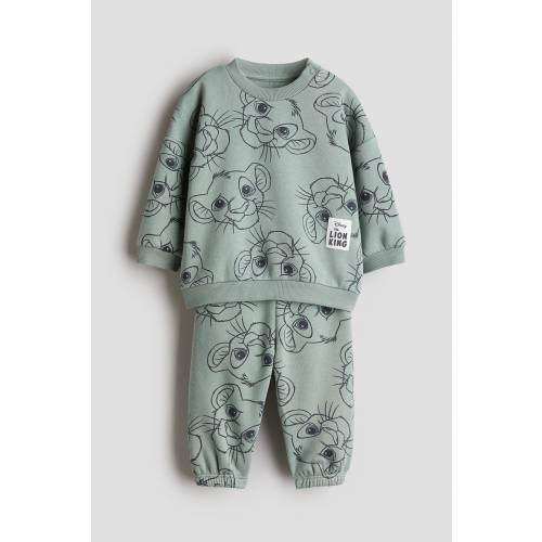 2-PIECE PRINTED SWEATSUIT
