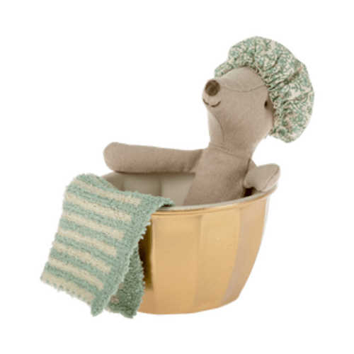 Wellness Mouse, Big Sister - Mint - Maileg USA