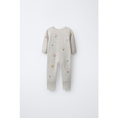 EMBROIDERED FLORAL KNIT JUMPSUIT - 6 to 9 months