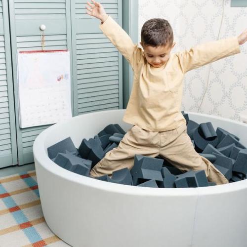 Space Foam Pit - Smol | Maisonette