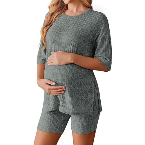 Ekouaer Women Maternity Sets 2 Piece Outfits Short Sleeve Shirts and Biker Shorts Pregnancy Loungewear Mama Clothes
