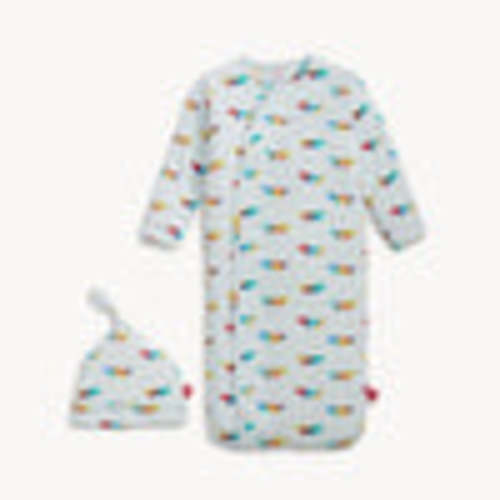 Magnetic Gown & Hat Set