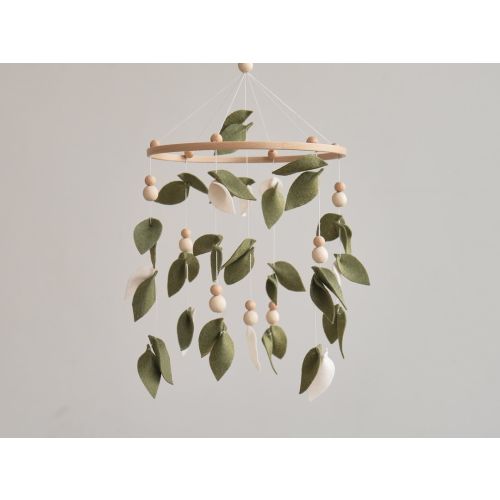 Baby forest mobile, Green floral nursery mobile, Leaf crib mobile, Neutral mobile, Hanging mobile, Green mobile, Baby shower gift