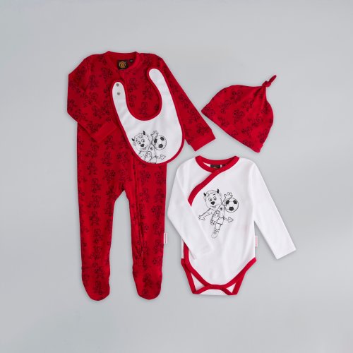 Manchester United Baby Fred The Red Print Sleepsuit, Bodysuit, Bib & Hat Gift Bag Set Multi