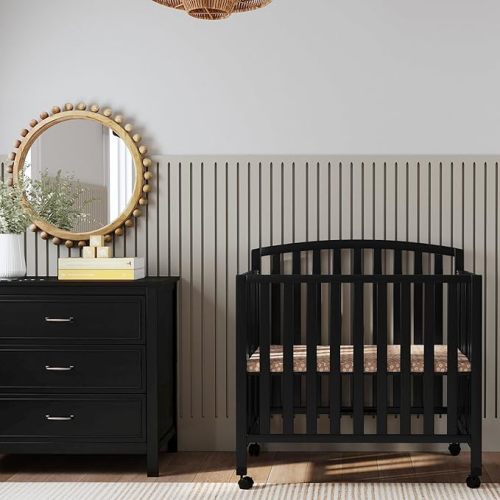 Davinci Dylan Folding Portable 3-in-1 Convertible Mini Crib in Ebony, Greenguard Gold Certified