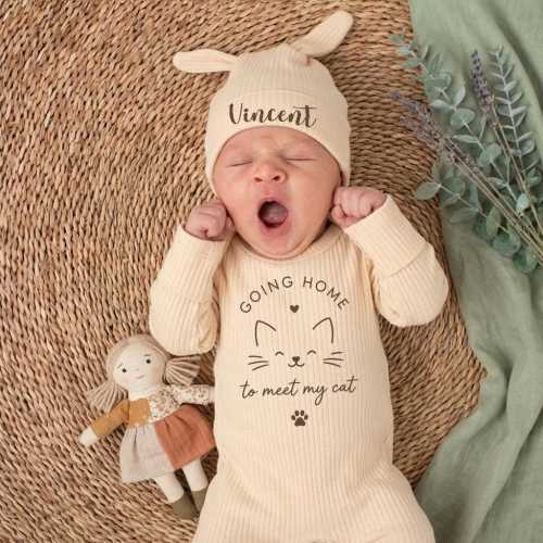 Personalized Cat Coming Home Outfit, Newborn Coming Home Outfit, Cat Lover Baby Gift, Protected by Pet Bodysuit, Pet and New Baby