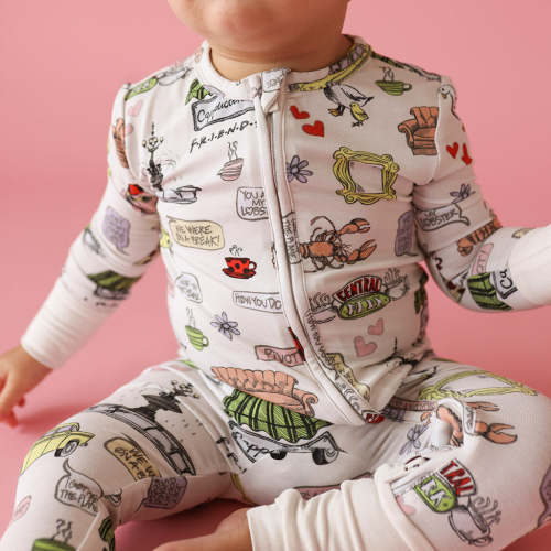 F•R•I•E•N•D•S White Baby Convertible Sleeper | Friends