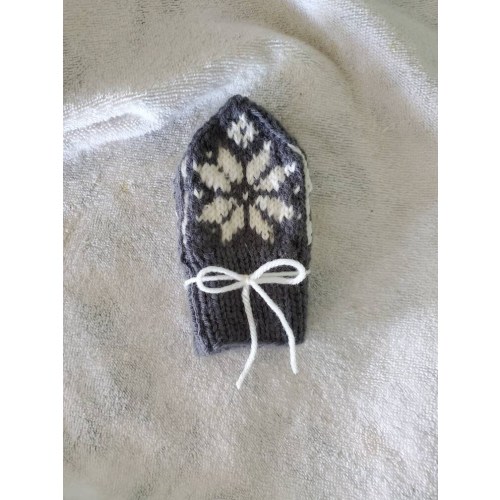 Baby Scandinavian Selbu Mittens