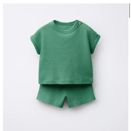 PLAIN WAFFLE T-SHIRT AND BERMUDA SET - Green | ZARA United States
