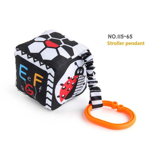 Baby Crib Mobile With Black White Patterns And Rattle Sound Developmental Toy For Visual Stimulation And Auditory Development Soft Hanging Pendant