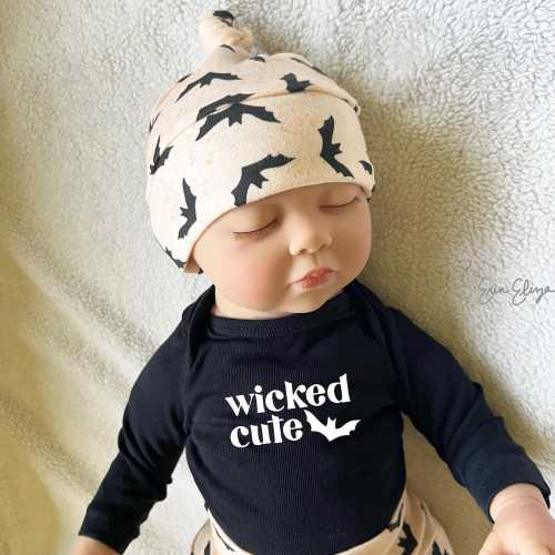 Baby Bat Outfit: Halloween Coming Home Outfit