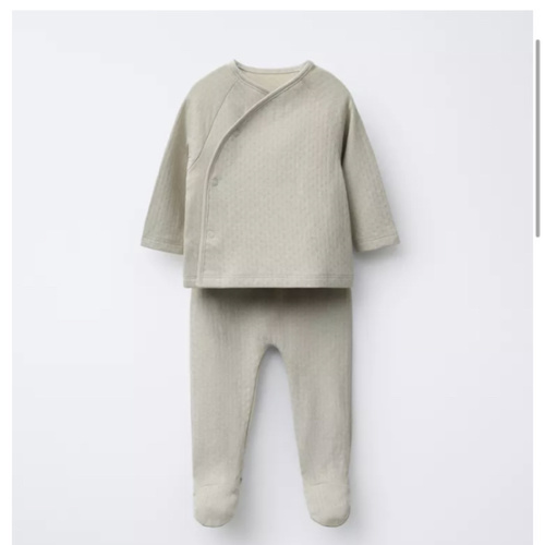 TEXTURED T-SHIRT AND LEGGINGS SET - Ecru | ZARA United States