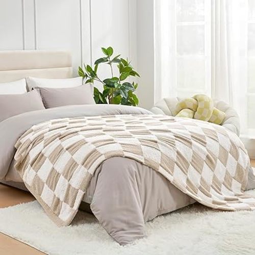 Snuggle Sac Checkered Throw Blanket Faux Fur Microfiber Blankets for Couch,Cozy Soft Warm Blanket for Sofa Bedroom Living Room,Beige Checker,60x80 inches