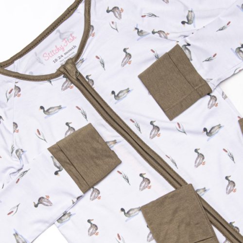 Migrating Mallard Bamboo Zippy Pajama, Green – Stitchy Fish