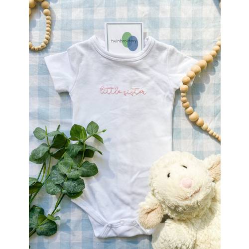Hand Embroidered Baby Announcement Onesie: Little Sister Outfit, Hand Embroidered Baby Gift, Sibling Photo Outfits