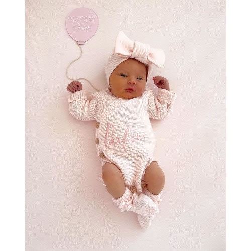 Personalised Baby Scalloped Romper, Luxury Neutral Set, Newborn Beige, Announcement Bodysuit, Baby Coming Home Outfit, Knitted Hello World