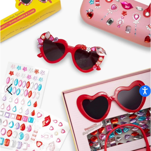 Heartfelt Sparkle Gemifyâ„¢ Sunglasses + Case