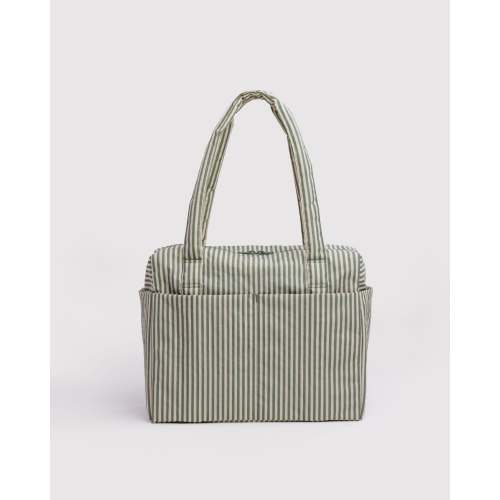 Small Cloud Carry-On