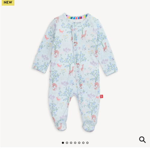 Magnetic Footie with Ruffle – Magnetic Me