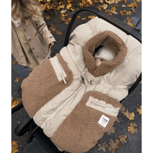 Car Seat Cocoon - Cappuccino Appliqué