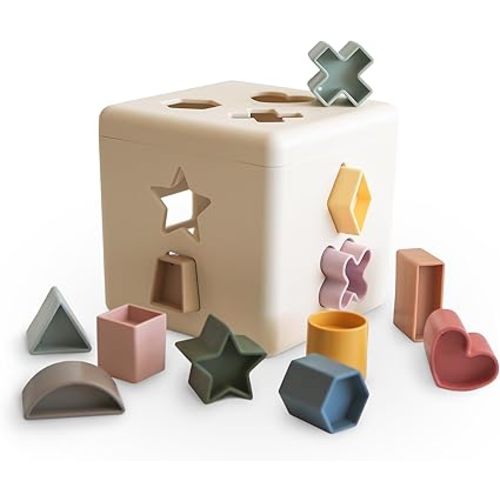 mushie Shape Sorting Box (Original) | Educational Learning Toy for Toddlers with 12 Shapes | Made in Denmark (10+ Months)