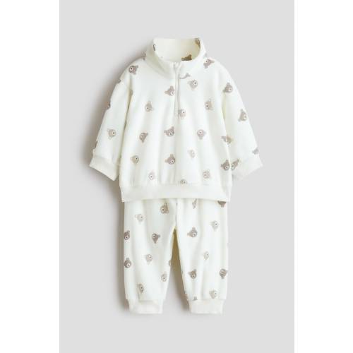 2-PIECE FLEECE SET