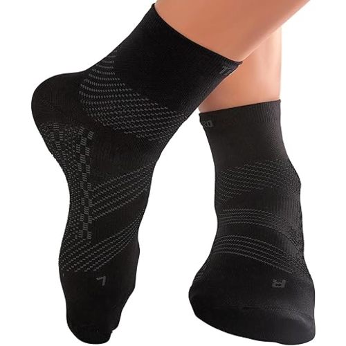 TechWare Pro Plantar Fasciitis Socks - Ankle Compression Socks for Women & Men. Achilles Tendonitis Brace & Foot Arch Support