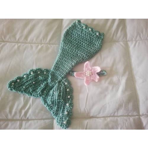 Crocheted Mermaid Tail Set: Newborn Photo Prop, Soft Acrylic Yarn