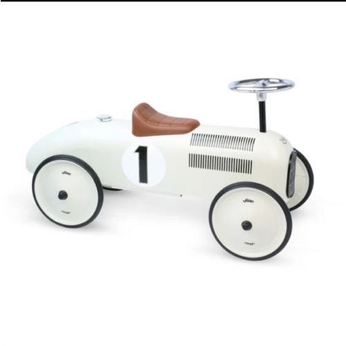 Vintage ride car From Vilac Available in 7 colors