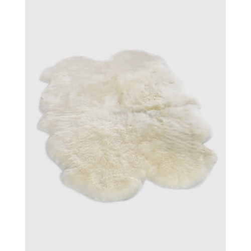 Australian Sheepskin Area Rug in Ivory