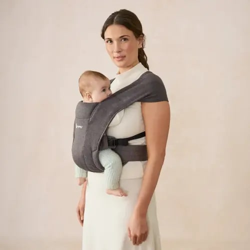 Shop Embrace Baby Carrier For Newborn | Ergobaby