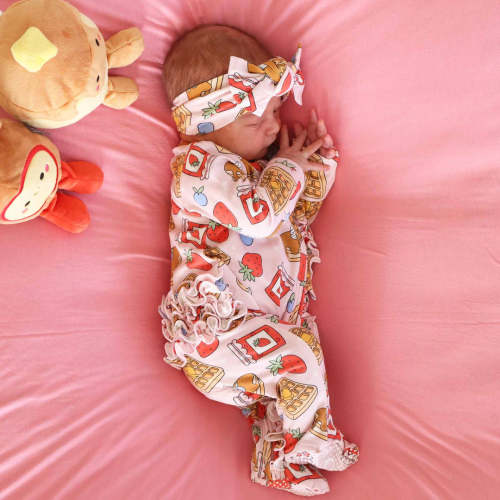 Sweet Stacks Ruffle Zipper Footie | Pink