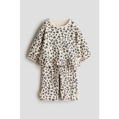 2-PIECE TOP AND PANTS SET